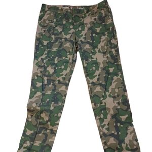 Khakis by Gap‎ 14